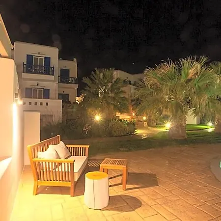 Hotel Dolphin Kastraki Naxos City