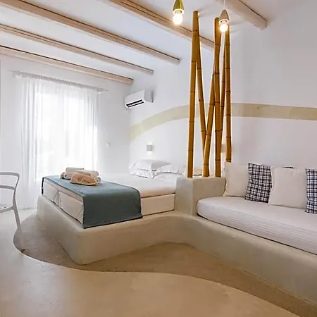 Dolphin Kastraki Hotel 3*
