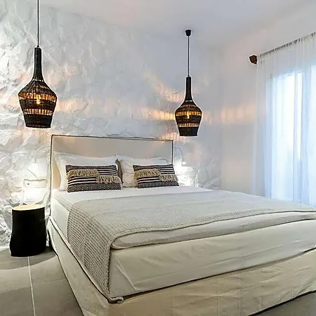 Dolphin Kastraki Hotel 3*