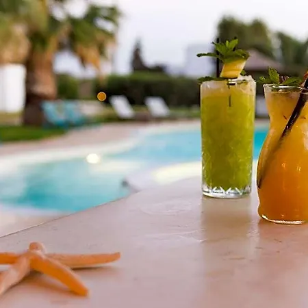 Hotel Dolphin Kastraki Naxos City